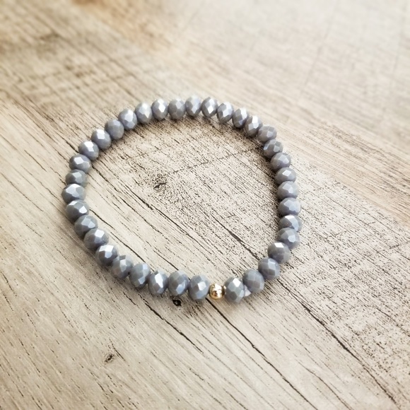 🔒Last1️⃣4PC Glass Crystal Stacking Bracelet Set - Picture 6 of 6